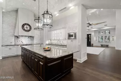 10163 E Hualapai Drive, Scottsdale, AZ 85255 - Photo 11