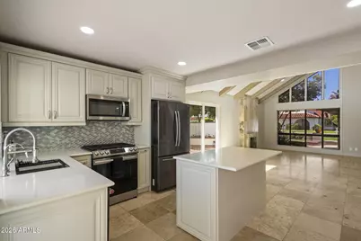 5770 N Scottsdale Road, Paradise Valley, AZ 85253 - Photo 9