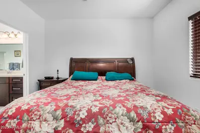 5614 E Red Bird Lane, San Tan Valley, AZ 85140 - Photo 11