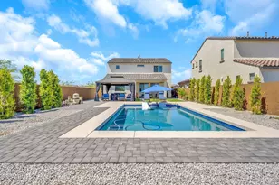 9009 W Orange Dr, Glendale, AZ 85305 - Photo 29