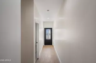 2037 N 22nd St, Phoenix, AZ 85006 - Photo 3