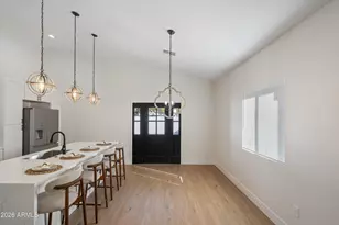 2037 N 22nd St, Phoenix, AZ 85006 - Photo 9