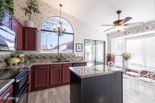 942 W Barbados Dr, Gilbert, AZ 85233 - Photo 13