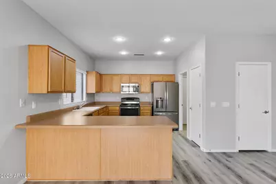 10114 E Kilarea Avenue, Mesa, AZ 85209 - Photo 23