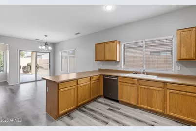 10114 E Kilarea Avenue, Mesa, AZ 85209 - Photo 3