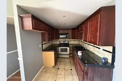 3645 N 69th Avenue #87, Phoenix, AZ 85033 - Photo 3
