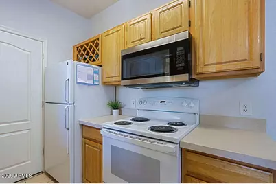 2929 W Yorkshire Drive #2101, Phoenix, AZ 85027 - Photo 7