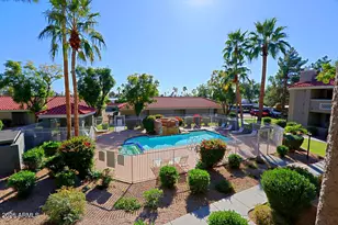 2929 W Yorkshire Dr, Phoenix, AZ 85027 - Photo 27