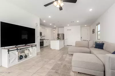 39985 W Rio Lobo Drive, Maricopa, AZ 85138 - Photo 5