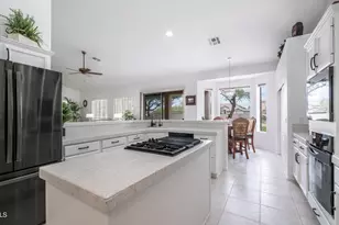 7910 E Snowdon Cir, Mesa, AZ 85207 - Photo 17