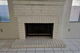 3033 E Siesta Ln, Phoenix, AZ 85050 - Photo 9