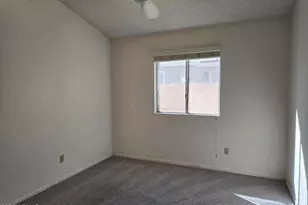 3033 E Siesta Ln, Phoenix, AZ 85050 - Photo 33