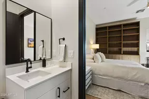 6402 E Lomas Verdes Dr, Scottsdale, AZ 85266 - Photo 33