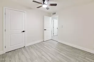 7126 W Ironwood Dr, Peoria, AZ 85345 - Photo 23