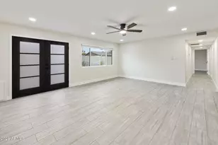 7126 W Ironwood Dr, Peoria, AZ 85345 - Photo 17