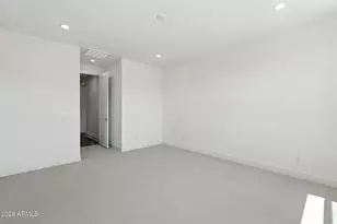 17639 W Crawfordsville Dr, Surprise, AZ 85388 - Photo 9