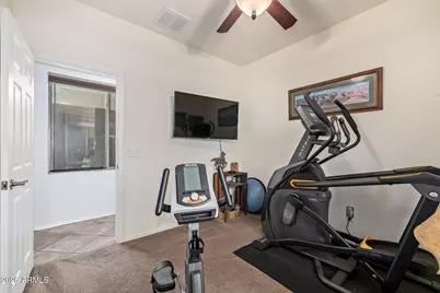 2226 W Hedgehog Place, Phoenix, AZ 85085 - Photo 33