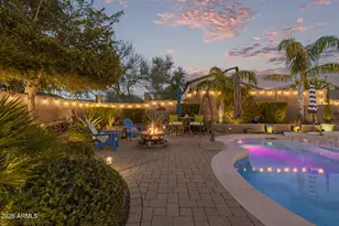 2226 W Hedgehog Pl, Phoenix, AZ 85085 - Photo 39