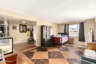 4519 W Paradise Dr, Glendale, AZ 85304 - Photo 5