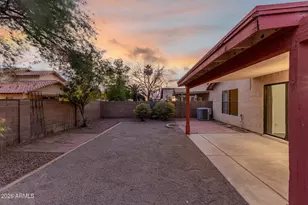 11609 W Olive Dr, Avondale, AZ 85392 - Photo 7