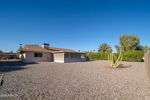 9506 W Country Club Dr W, Sun City, AZ 85373 - Photo 39