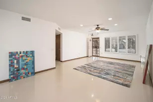 9506 W Country Club Dr W, Sun City, AZ 85373 - Photo 11