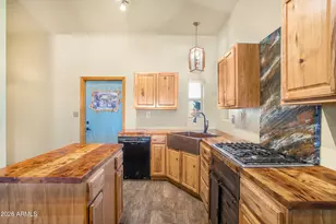 9292 E Chandler Ln, Hereford, AZ 85615 - Photo 7