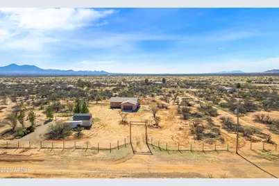 9292 E Chandler Lane, Hereford, AZ 85615 - Photo 37