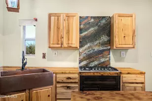 9292 E Chandler Ln, Hereford, AZ 85615 - Photo 3