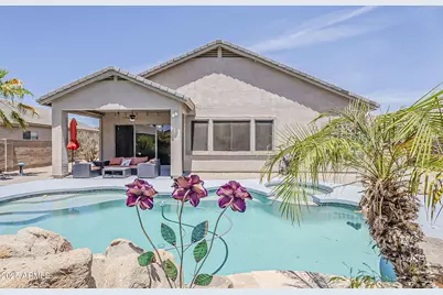 43319 W Oakland Court, Maricopa, AZ 85138 - Photo 3