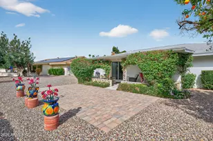 10609 W Mission Ln, Sun City, AZ 85351 - Photo 47