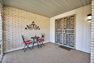 10609 W Mission Ln, Sun City, AZ 85351 - Photo 5