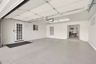 10609 W Mission Ln, Sun City, AZ 85351 - Photo 39