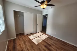 23739 N El Frio Ct, Sun City, AZ 85373 - Photo 19