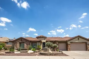 41607 N Club Pointe Dr, Phoenix, AZ 85086 - Photo 1