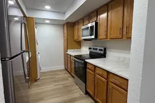 3825 E Camelback Road E, Phoenix, AZ 85018 - Photo 9