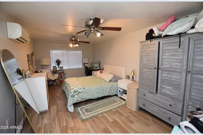 946 E Denton Lane, Phoenix, AZ 85014 - Photo 17