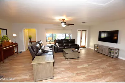 946 E Denton Lane, Phoenix, AZ 85014 - Photo 5