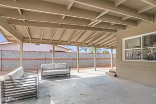 2549 N Mitchell St, Phoenix, AZ 85006 - Photo 25