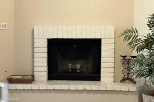 2145 E Center Ln, Tempe, AZ 85281 - Photo 7