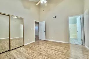 2145 E Center Ln, Tempe, AZ 85281 - Photo 9