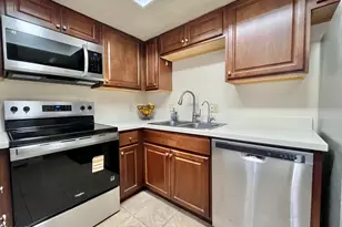 2145 E Center Ln, Tempe, AZ 85281 - Photo 7