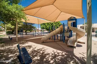 1450 N Roadrunner Dr, Gilbert, AZ 85234 - Photo 31