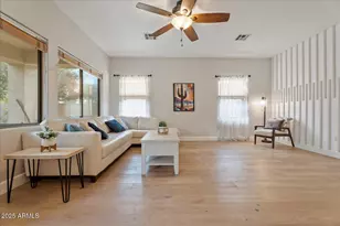 6275 S Salt Cedar Pl, Chandler, AZ 85249 - Photo 9