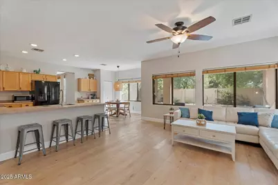 6275 S Salt Cedar Place, Chandler, AZ 85249 - Photo 9