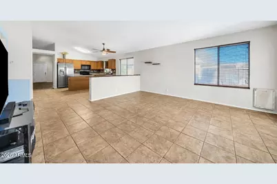 8951 W Deanna Drive, Peoria, AZ 85382 - Photo 15