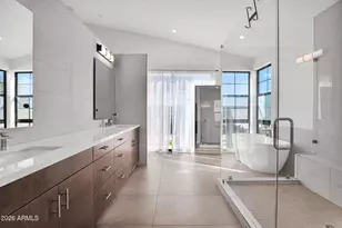 8430 S 10th Ln, Phoenix, AZ 85041 - Photo 35