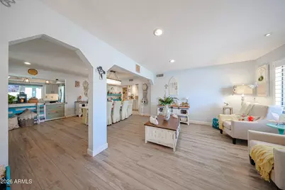 18032 N 44th Avenue, Glendale, AZ 85308 - Photo 5