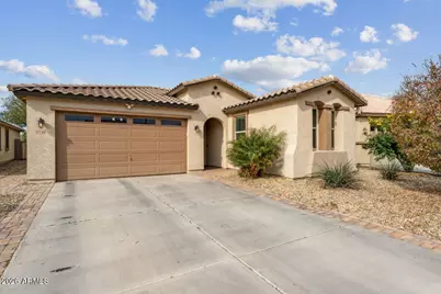 4748 S Riata Street, Gilbert, AZ 85297 - Photo 3