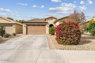 4748 S Riata St, Gilbert, AZ 85297 - Photo 5